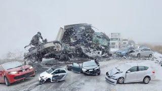 Brutal Chaos in Orillia Today! Snow Storm Causing Collision Pileup on Highway 11