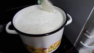 Приготовление домашнего творога из козьего молока.