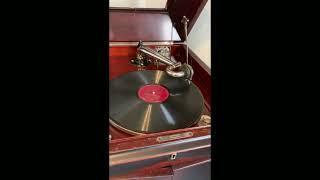 The Vintage VU's Victrola works!