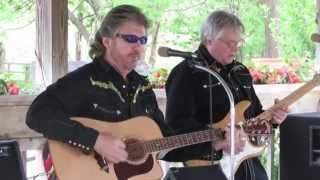 Garden Party Band @ Blumenhof Vineyard in Dutzow, MO