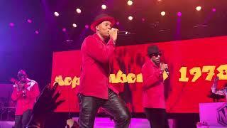 Ronnie Devoe singing at the 2024 Vegas residency doing an amazing job.