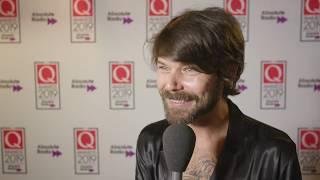 "You don't do Glastonbury for the money!" Biffy Clyro's Simon Neil has a message for Fleetwood Mac 