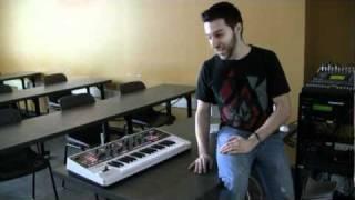 Spotlight on Education - Roland GAIA SH-01 Lab at Musitechnic