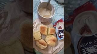 Hot coffee and pandesal sa umaga #pandesal #coffee #morning