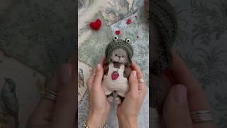 Котик крючком #crochet #вязаниекрючком #handmade #крючком #knitting #amigurumi #вязание #вязаный