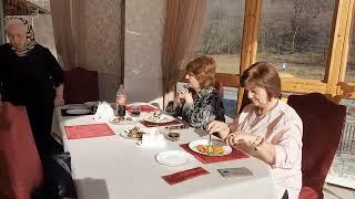 ЛЕТУЧИЕ ГОРЯНКИ УВЕЗЛИ МЕНЯ В КАФЕ "АС-АЛАН". ПРАЗДНУЕМ ПРИХОД КРАСАВИЦЫ-ВЕСНЫ! ТАНЦЫ-ОБНИМАНЦЫ