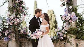 A sea of purple on Lake Garda | Elegant and luxury wedding at Villa Cortine Palace Hotel, Sirmione