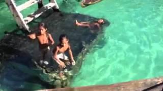 Happy-happy kids of Mabul Island