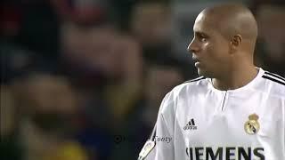 A defending lesson by Roberto Carlos