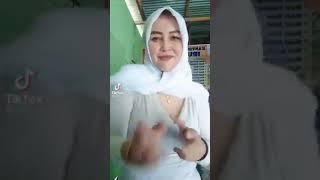 tante jilbab gunung gede