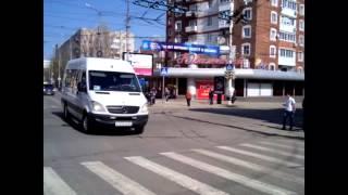 Кортеж Дмитрия Медведева проехал по центральной улице Саратова