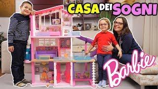 LA CASA DEI SOGNI DI BARBIE: Unboxing e Tuffi in Piscina