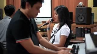 What a Wonderful World - Louis Armstrong Cover by Yarra & Dwiki Dharmawan