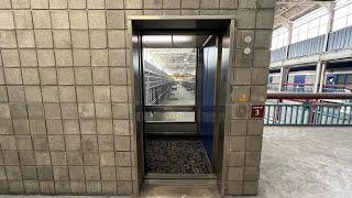 Pittsburgh, PA: Schindler RT Scenic Hydraulic Elevator at RIDC Keystone Commons