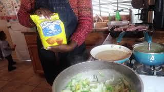 COOKING SHRIMP ÉTOUFFÉE & FISH BACKBONES & PEAS AND EATING WITH MAMA & PAPA JONES