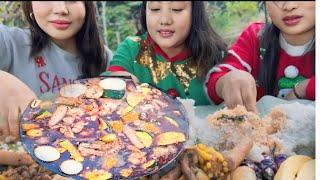 mukbang with my two sisters️️.#Siblings vlog#seafoodmukbang .Village life# Nagaland #mukbang