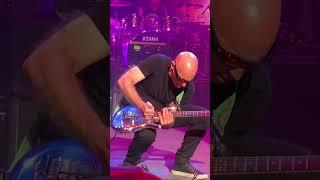 Joe Satriani Live #joesatriani #rock #metal #heavymetal #guitar #guitarsolo #guitarist #reels