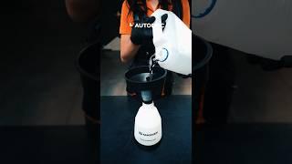 ASMR: Verwendung eines Pumpsprühers  | AUTODOC #shorts