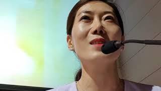 결혼식 사회자 (여자 사회자)