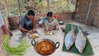 Rural Mother and Son Cooking JAPANI PUTI Fish Curry with LONG BEANS for Lunch