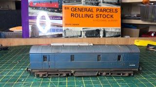 Another Lima upgrade! LMS 42ft Parcel Van