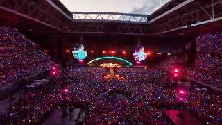 60.000 LED Armstripes individually controlled at Coldplay Live Concert Düsseldorf 2024