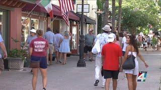 ‘It’s been great’: St. Augustine visitors pack local shops, businesses ahead of 4th of July