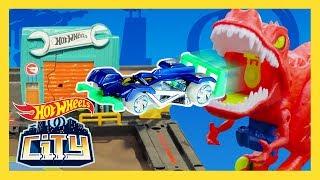 Monstrous T-REX EARTHQUAKE shakes HOT WHEELS CITY! | New News | @HotWheels