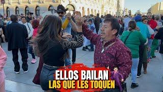 Ellos bailan...Las que les pongan!!!