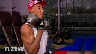 Chicago Bulls Lift Weights on Game Day (1991.02.23)