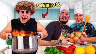 COCINAMOS SOPA DE PELOS CON LA MADRE DEL RUSO *muy divertido*