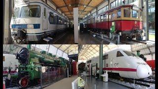 Schienenfahrzeuge im Verkehrszentrum des Deutschen Museums in München.
