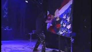 911 Hero performed by Michael Israel in New York