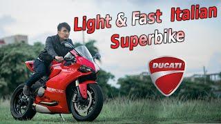 Ducati Panigale 1199 Review