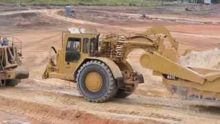 Cat 637 scraper video review | Earthmovers & Excavators