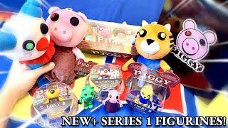 ROBLOX MINITOON SENT ME ANOTHER PIGGY PACKAGE!! NEW FIGURINES + PLUSHIES UNBOXING!!