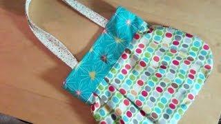 A fun reversible handbag for you to sew by Debbie Shore