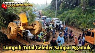 Situasi Terparah!! Jalan Lumpuh Total Bikin Operator Geleder Ngamuk