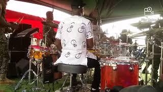 Francis osei drum solo at his father in law's funeral