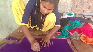 #aaj main blouse ki cutting kar rahi thi#moni ji blog #