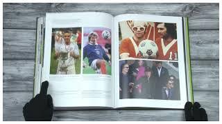 Soccer - The Ultimate Book - look inside - teNeues