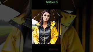 Look book raincoat fashion @fashiontvraincoat