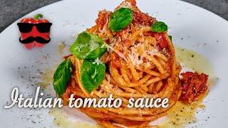 Original Italienische Tomatensoße für jeden Tag. Spaghetti wie bei Mama