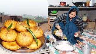 ️सर्दियों की कपकपाती सुबह️झमाझम बारिश और सबकी फरमाइशkachori chaat ll 5:00 am winter morning life