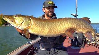 CRAZY Musky Fishing With Fall Winds!!!