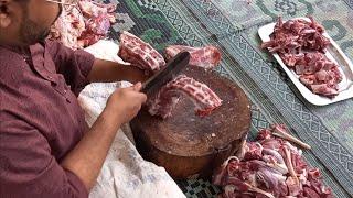 mutton cutting by pro-Qasai in Pakistan || Buraq Ahmad vlogs ||