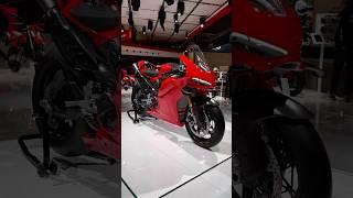 Brand new Ducati Panigale V4 S 2025 #ducati #panigalev4 #desmo