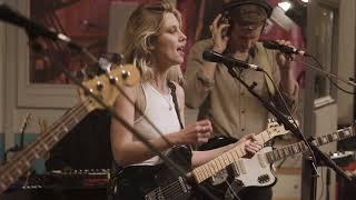 Wolf Alice - How Can I Make It Ok? (Live - The Pool Sessions)
