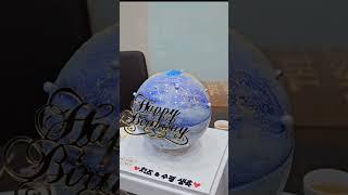 #케이크 #망치케이크 #망치로깨는케이크 #cake #예쁜케이크 #birthday #특별한케이크 #케익 #생일 #food #shorts