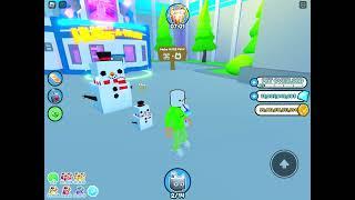 Huge snowman pet sim x